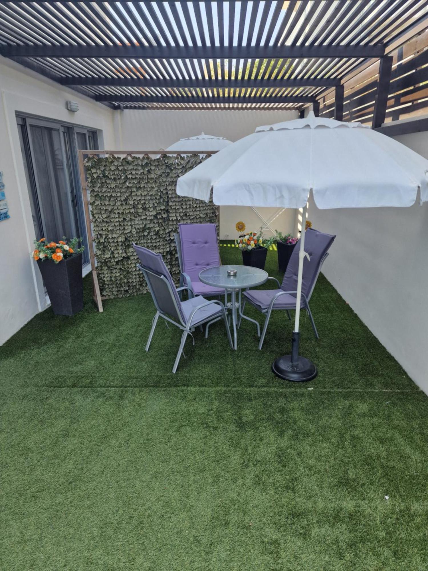 Green - Comfy Center Rodos Asgourou エクステリア 写真
